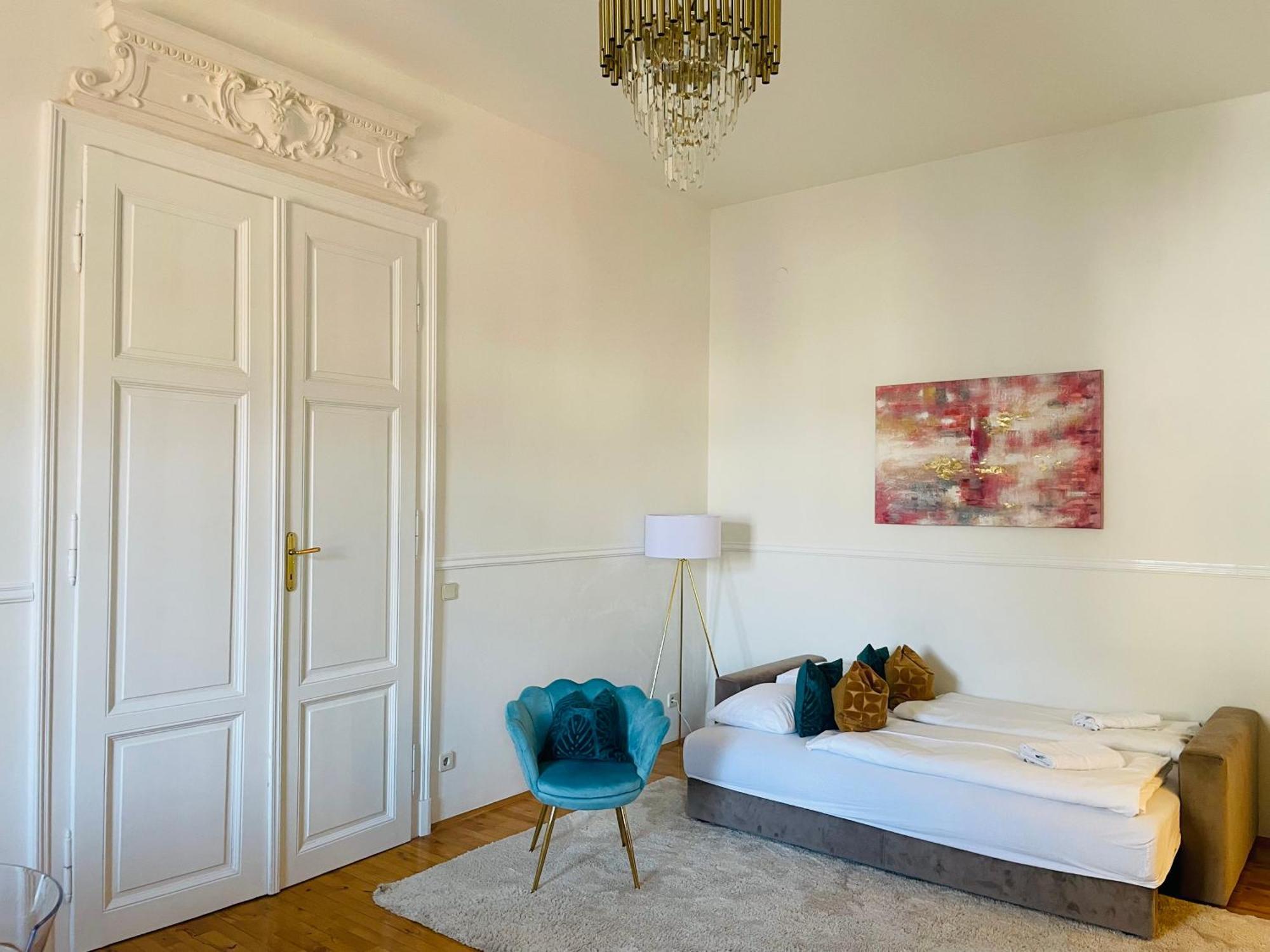 Apstay City Center Deluxe ǀ Free Parking ǀ Self Check-In Graz Luaran gambar
